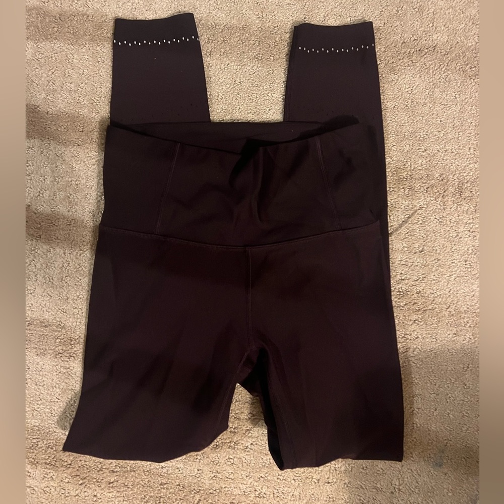 🍋🍋 LULULEMON Deep Purple Leggings